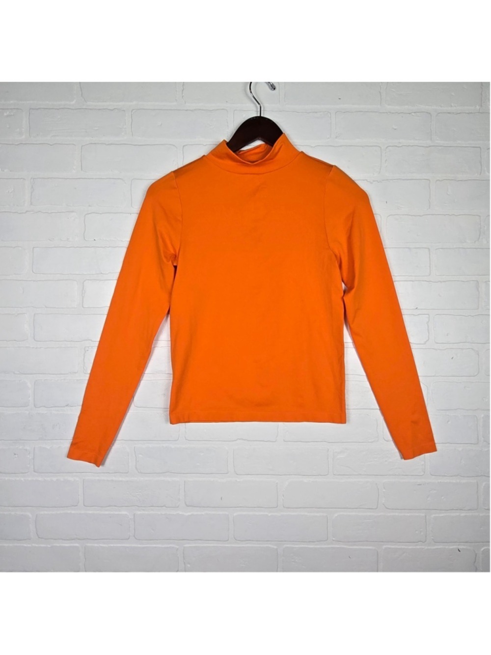 Women's Wild Fable Long Sleeve Mock Neck Tee Orange Size Medium